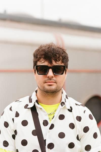 Mr Dominic Akhavan-Moossavi