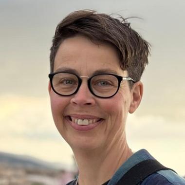 Dr Hilde Stephansen